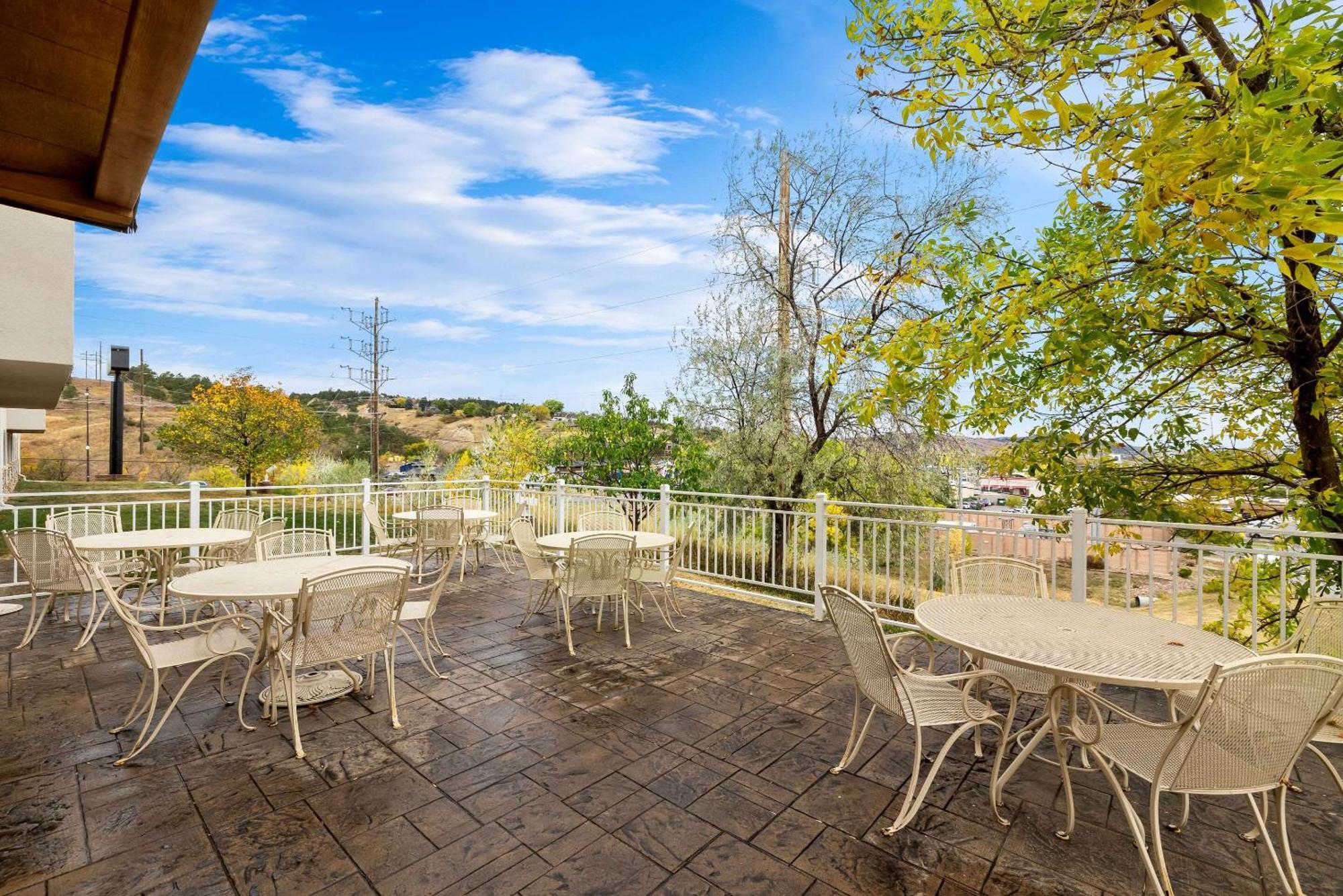Quality Inn Near Monument Health Rapid City Hospital Εξωτερικό φωτογραφία