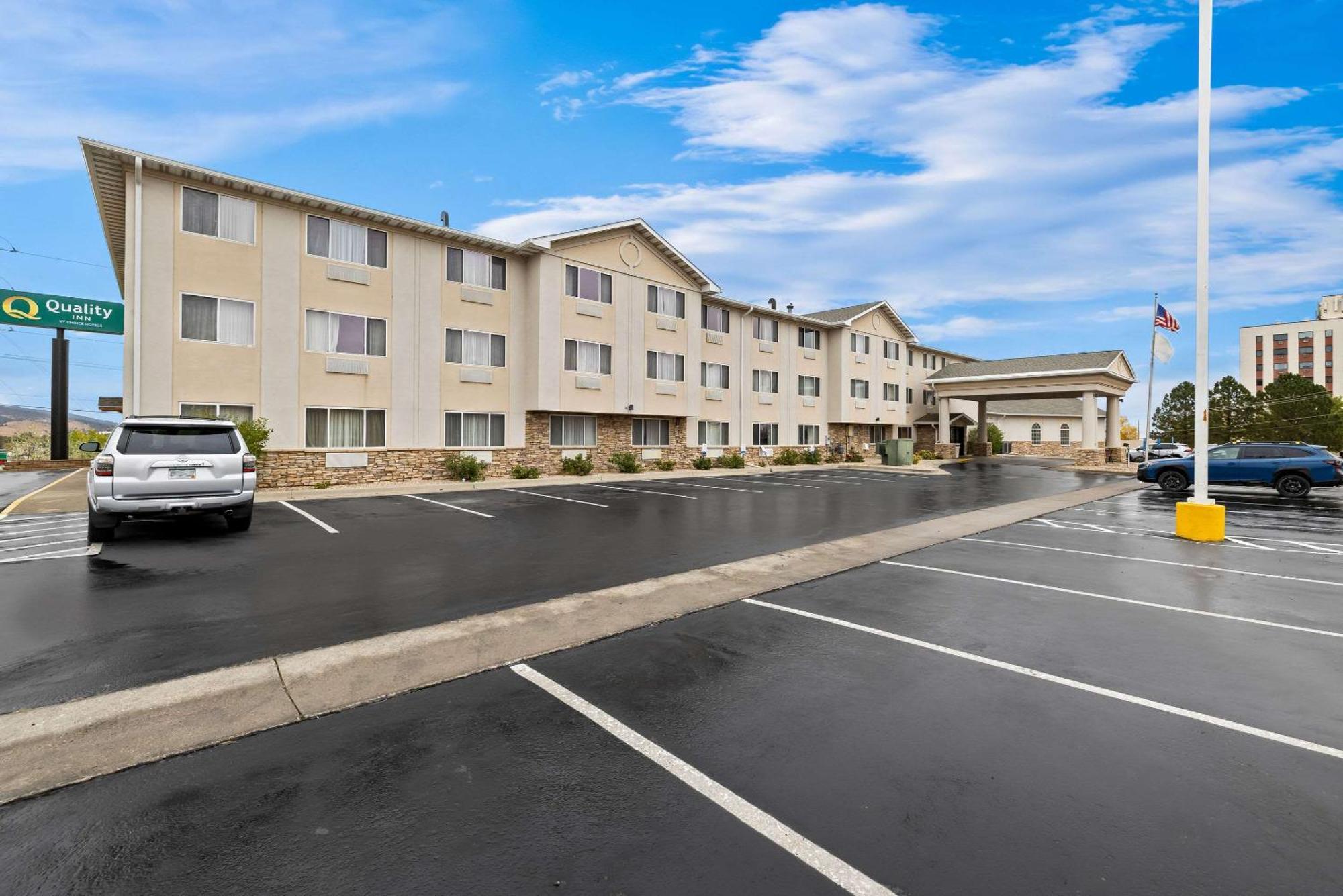 Quality Inn Near Monument Health Rapid City Hospital Εξωτερικό φωτογραφία