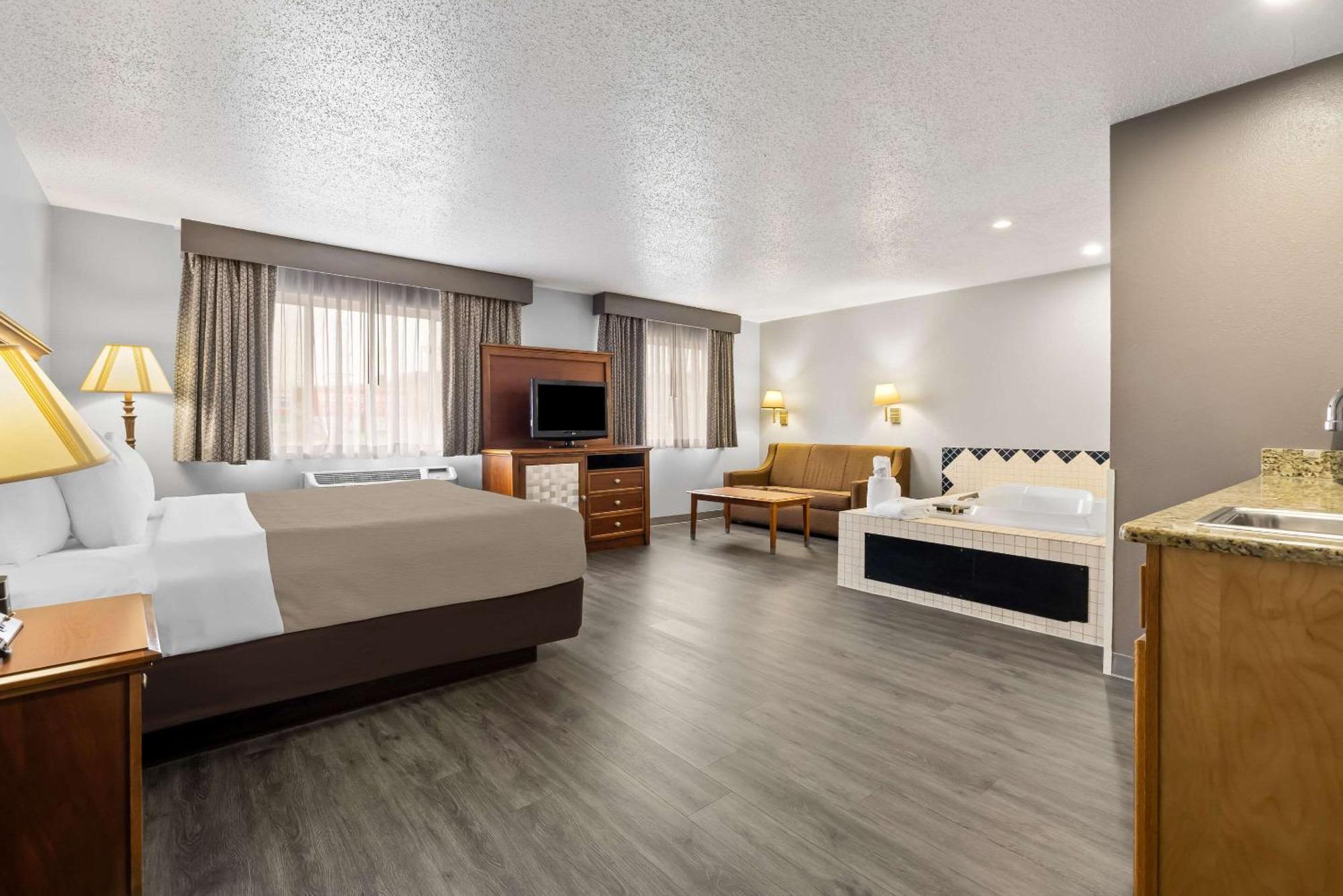 Quality Inn Near Monument Health Rapid City Hospital Εξωτερικό φωτογραφία